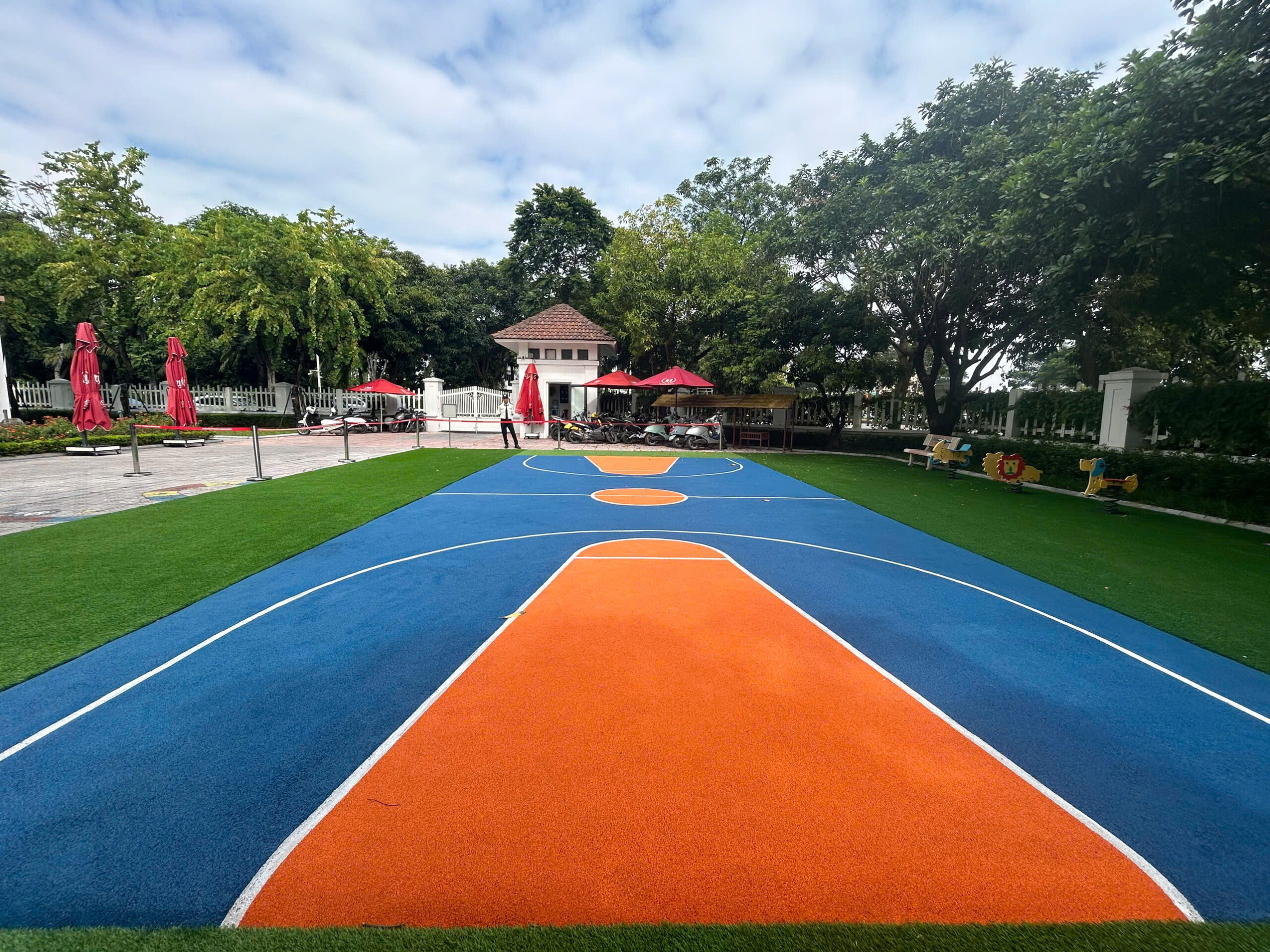 Sân thể thao Trường Minh